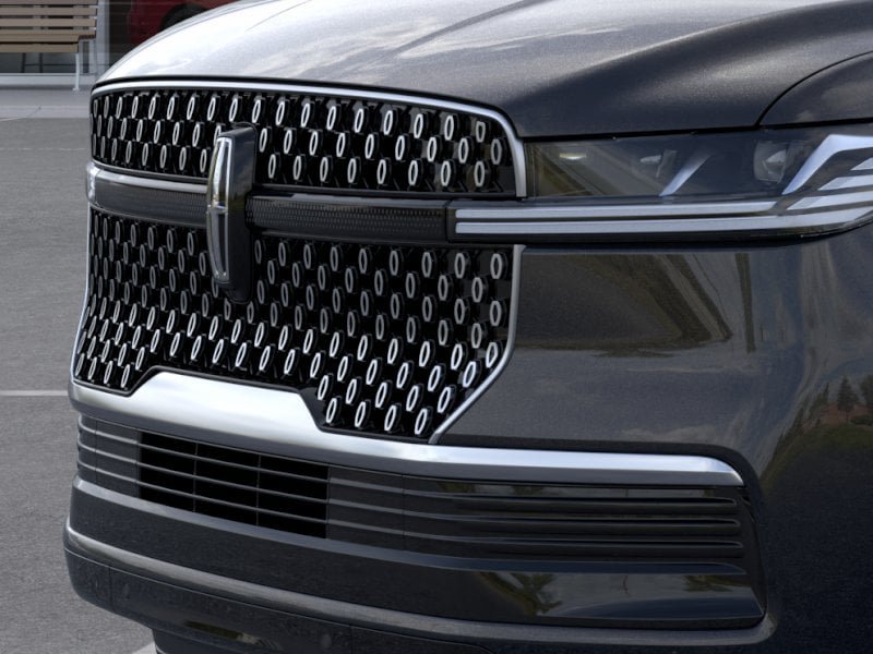New 2026 Lincoln Navigator L Reserve AWD/4WD image 17