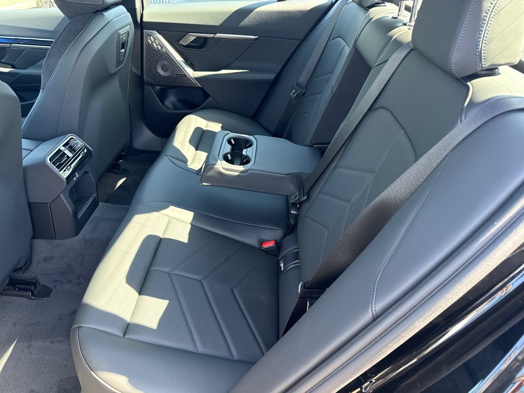 New 2026 BMW i5 M60 AWD/4WD image 18