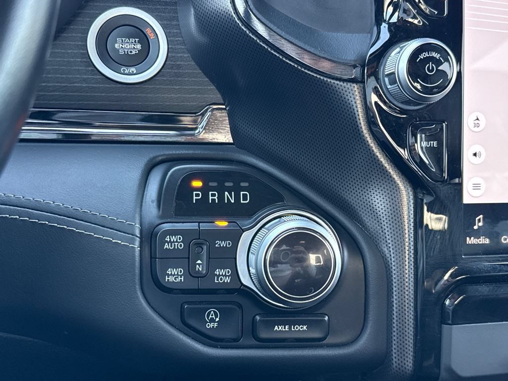 Used 2022 RAM 1500 Limited AWD/4WD image 25