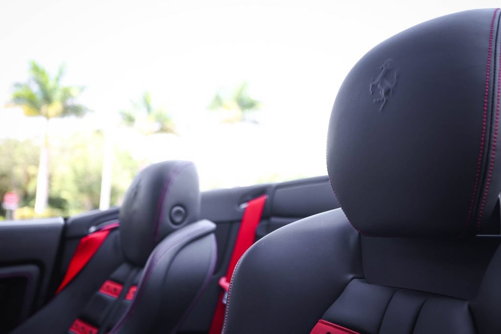 Used 2011 Ferrari California RWD image 46