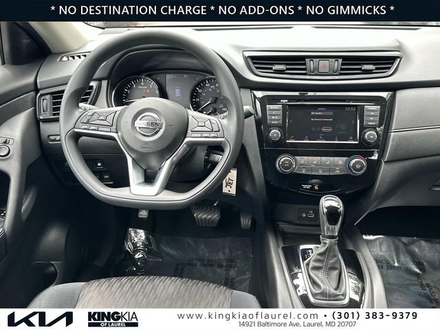 Used 2018 Nissan Rogue S FWD image 2
