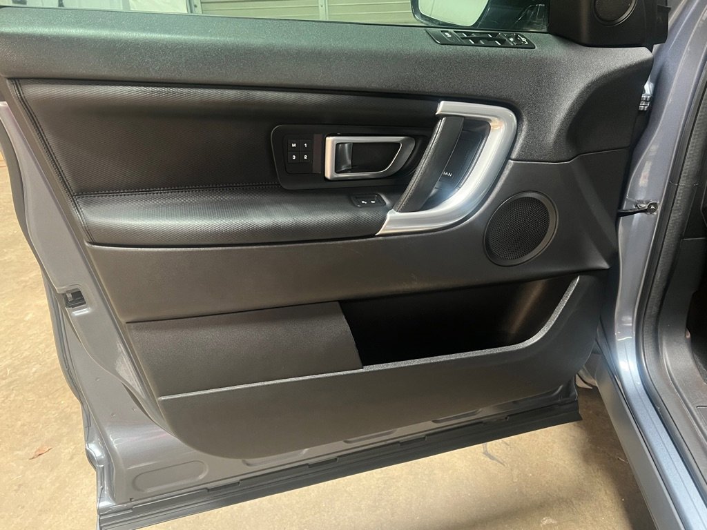 Used 2019 Land Rover Discovery Sport HSE Dynamic image 30