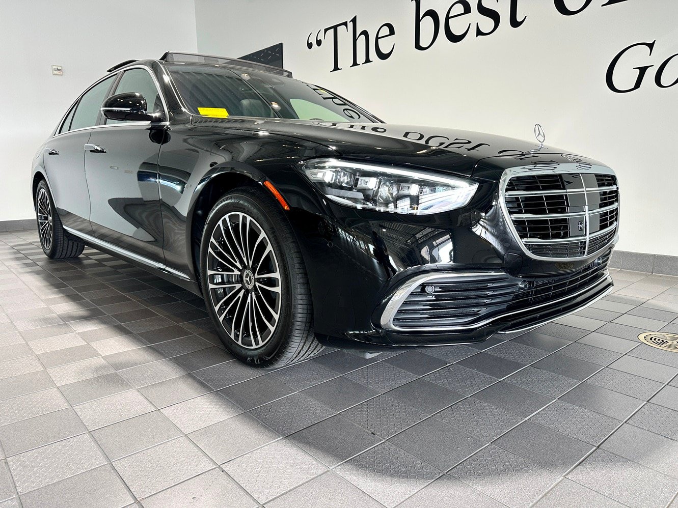 Certified 2024 Mercedes-Benz S 580 4MATIC Sedan image 1