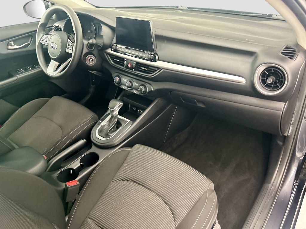 Used 2021 Kia Forte LXS FWD image 15