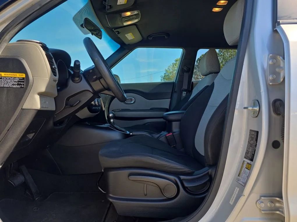 Used 2014 Kia Soul image 14