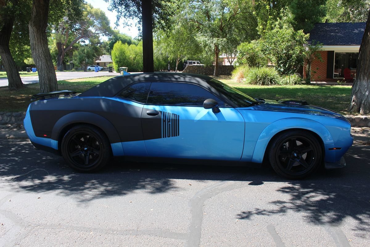 Used 2016 Dodge Challenger R/T Scat Pack RWD image 3
