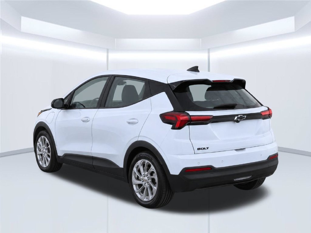 New 2027 Chevrolet Bolt LT w/ Comfort Package FWD image 6