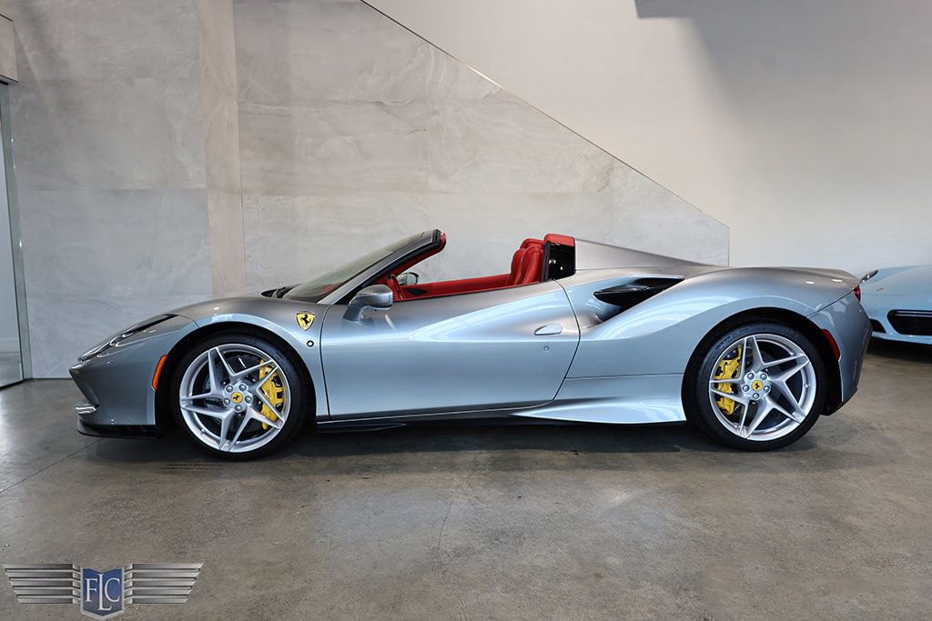 Used 2021 Ferrari F8 Tributo RWD image 48