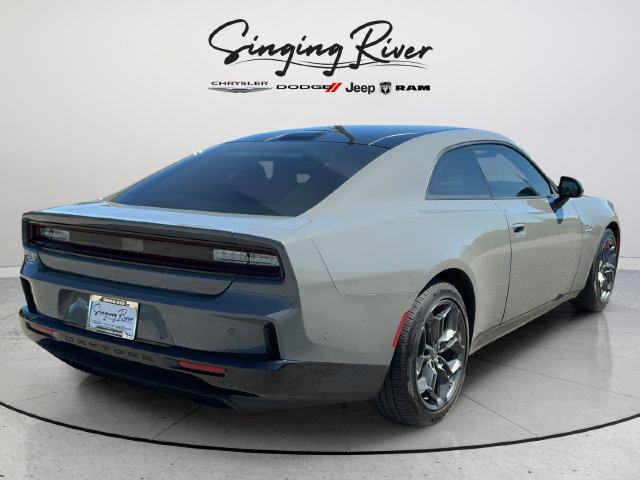 Used 2025 Dodge Charger Daytona R/T w/ Sun & Sound Package AWD/4WD image 7