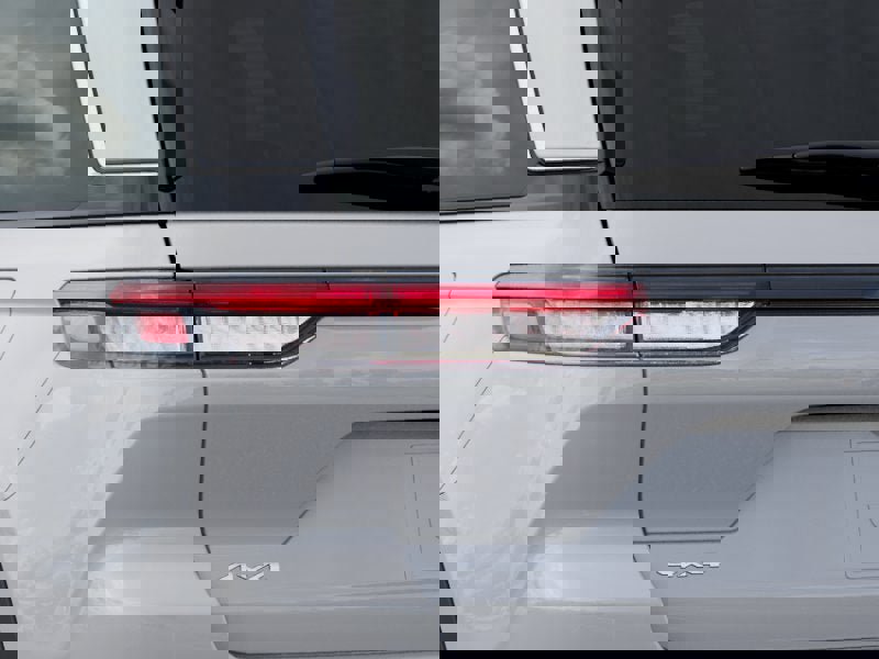 New 2026 Jeep Grand Cherokee Laredo X image 14