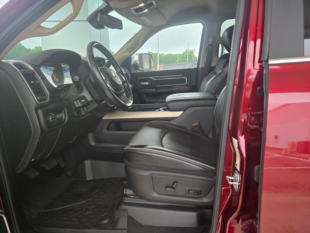 Used 2019 RAM 3500 Laramie AWD/4WD image 7