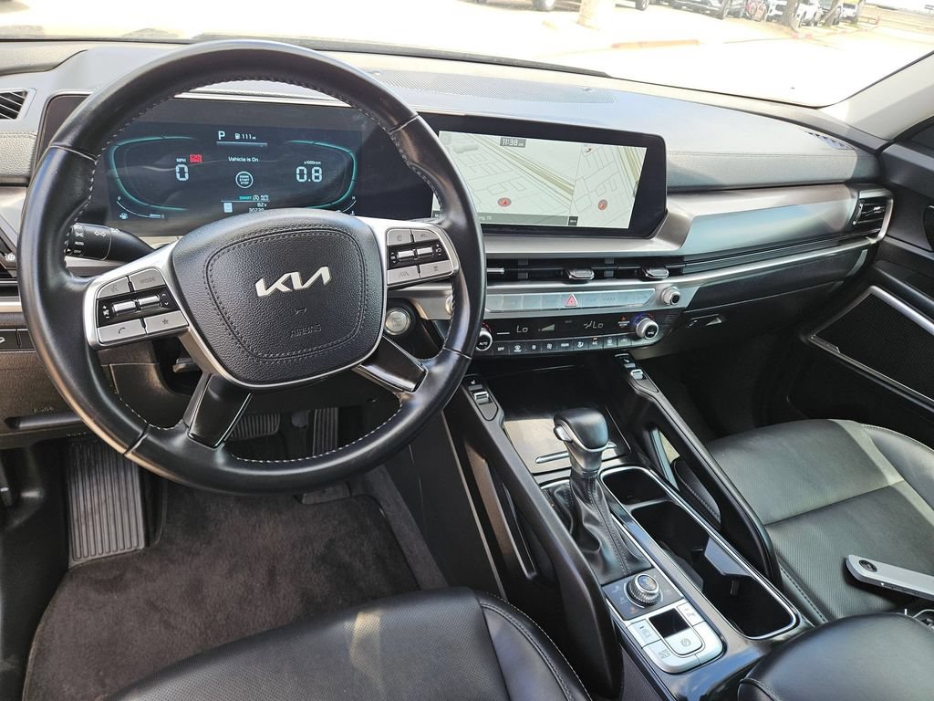 Used 2025 Kia Telluride S AWD/4WD image 16