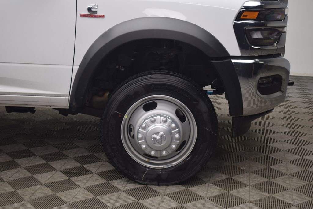 New 2026 RAM 5500 Tradesman w/ Chrome Appearance Group image 7