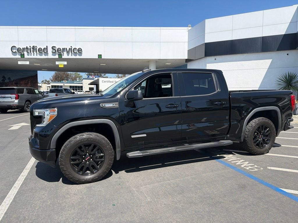 Used 2021 GMC Sierra 1500 Elevation w/ Preferred Package RWD image 1