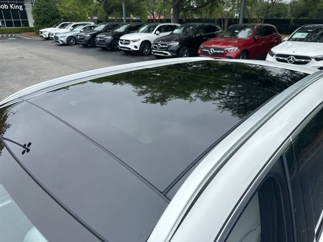 Certified 2025 Mercedes-Benz GLC 300 4MATIC image 11
