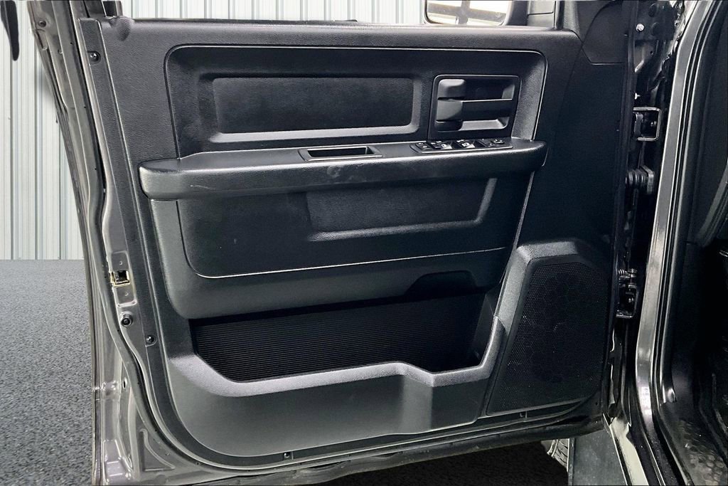 Used 2018 RAM 1500 Express image 20