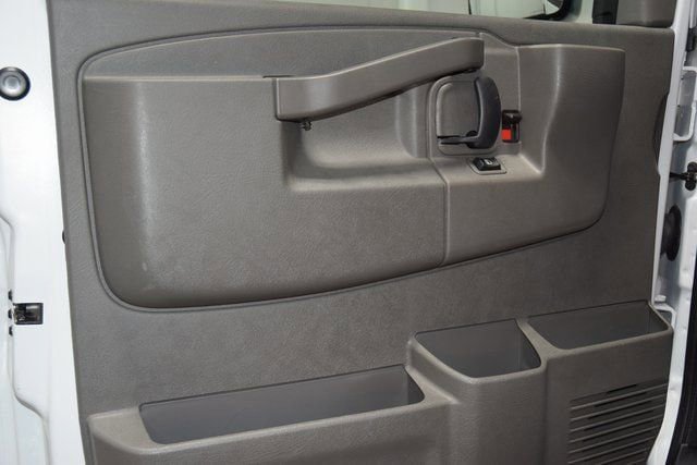 New 2025 Chevrolet Express 3500 w/ Power Convenience Package RWD image 28