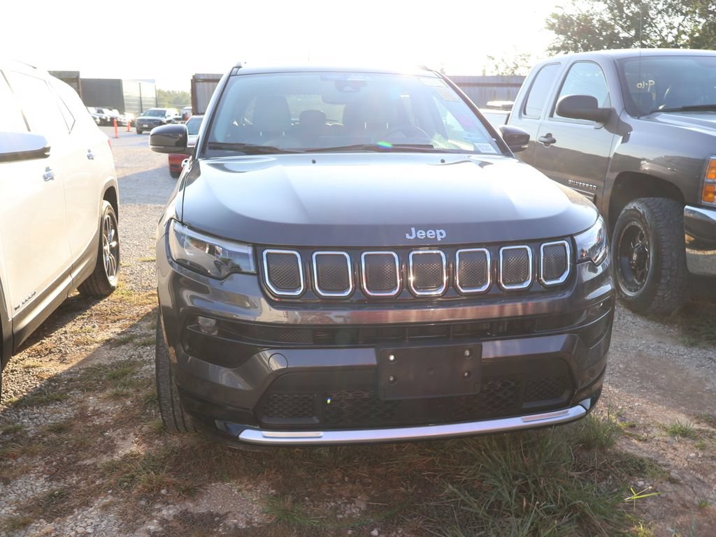 Used 2022 Jeep Compass Limited w/ Elite Group AWD/4WD image 7