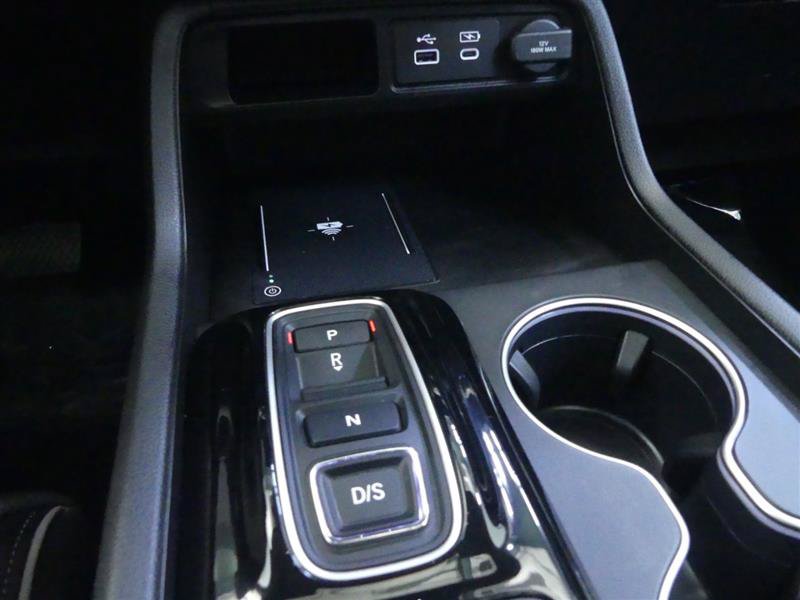 Used 2025 Honda Pilot Elite image 15