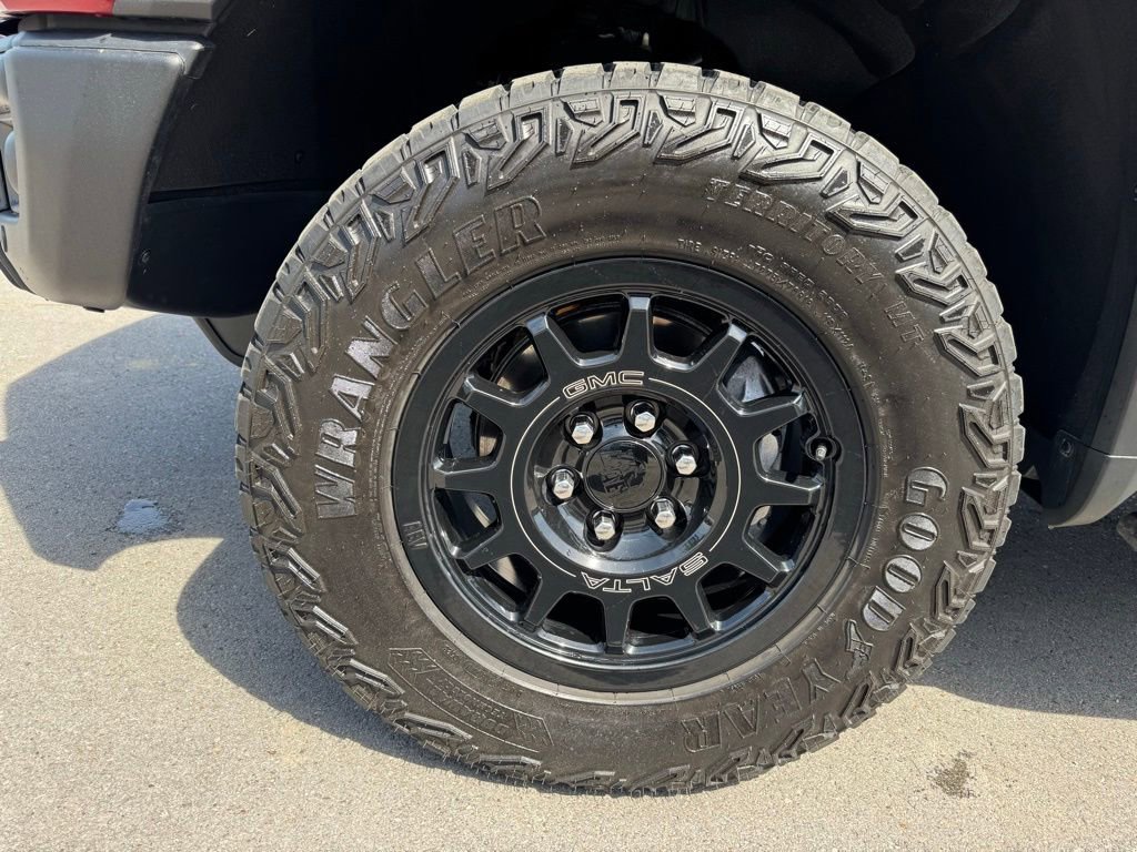 Used 2023 GMC Sierra 1500 AT4X w/ AT4X AEV Edition AWD/4WD image 27