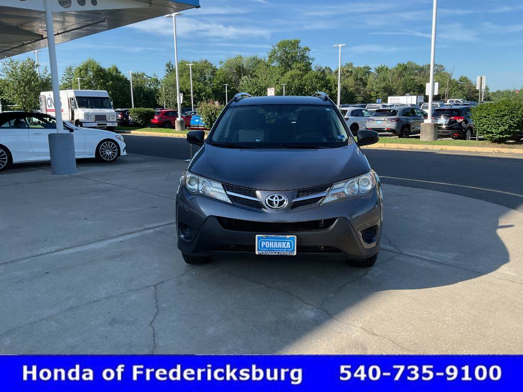 Used 2015 Toyota RAV4 LE AWD/4WD image 9