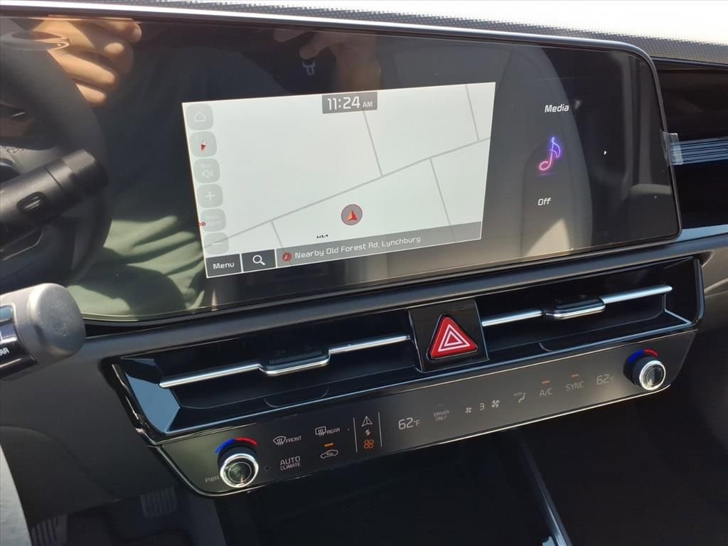 New 2025 Kia Niro EX image 22