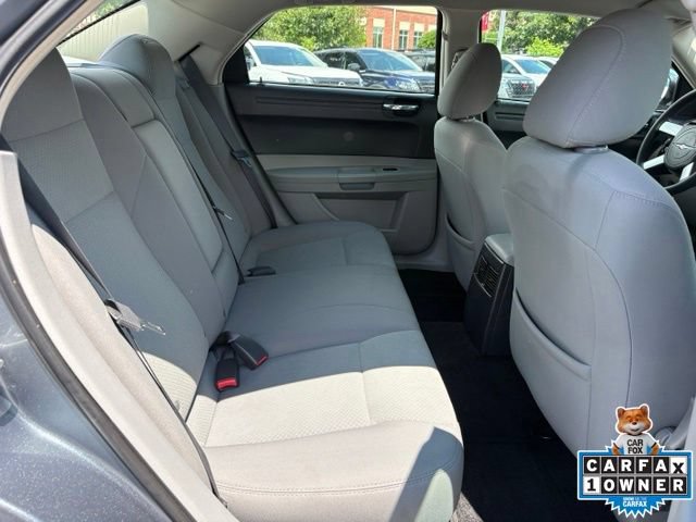 Used 2007 Chrysler 300 RWD image 22
