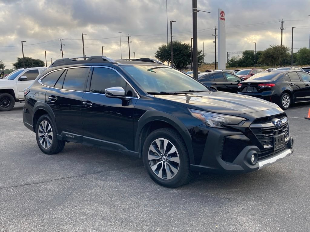 Used 2023 Subaru Outback Touring XT AWD/4WD image 3
