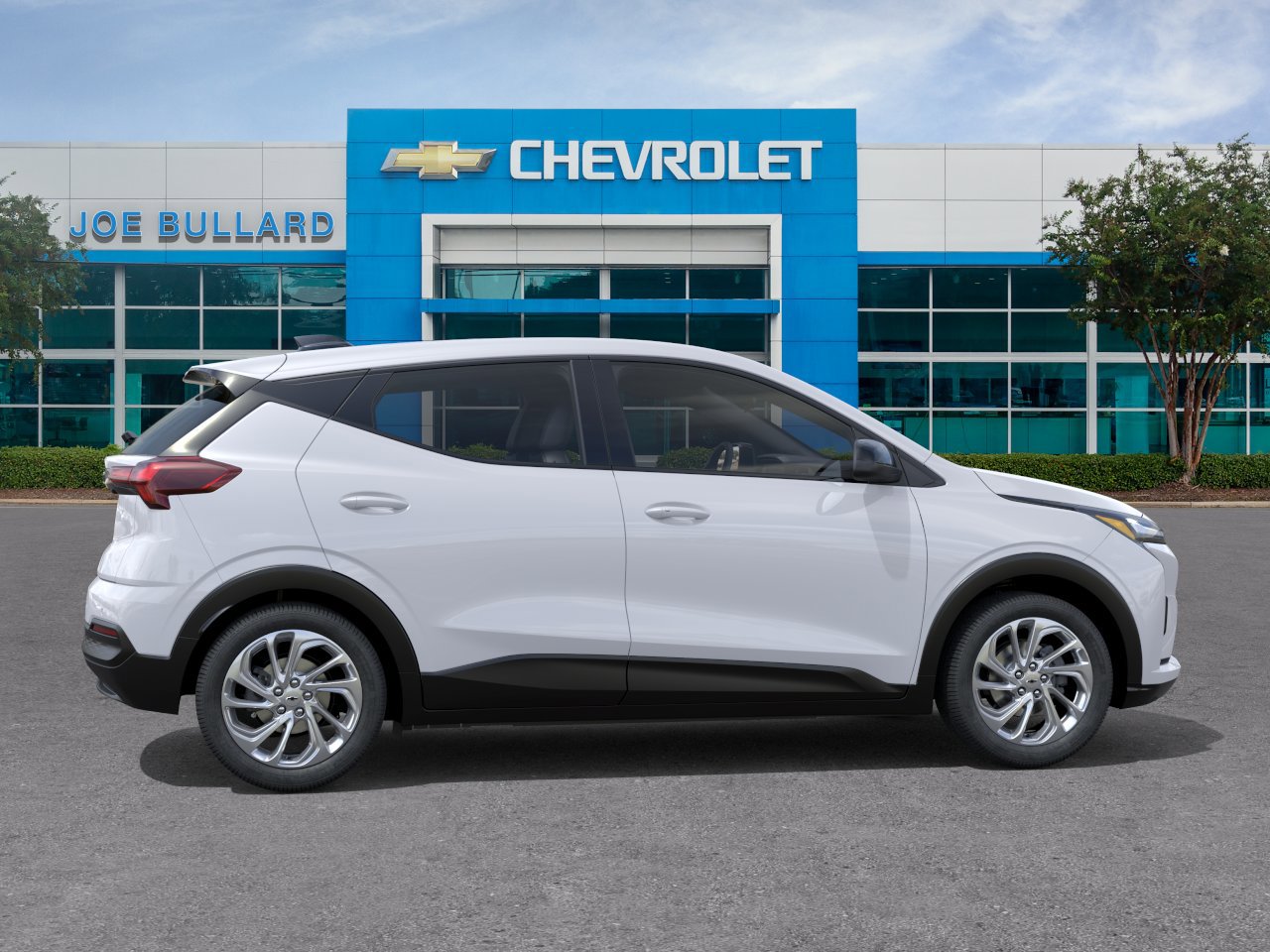 New 2027 Chevrolet Bolt LT FWD image 5