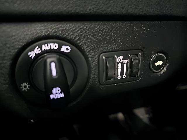 Used 2022 Dodge Charger GT RWD image 22