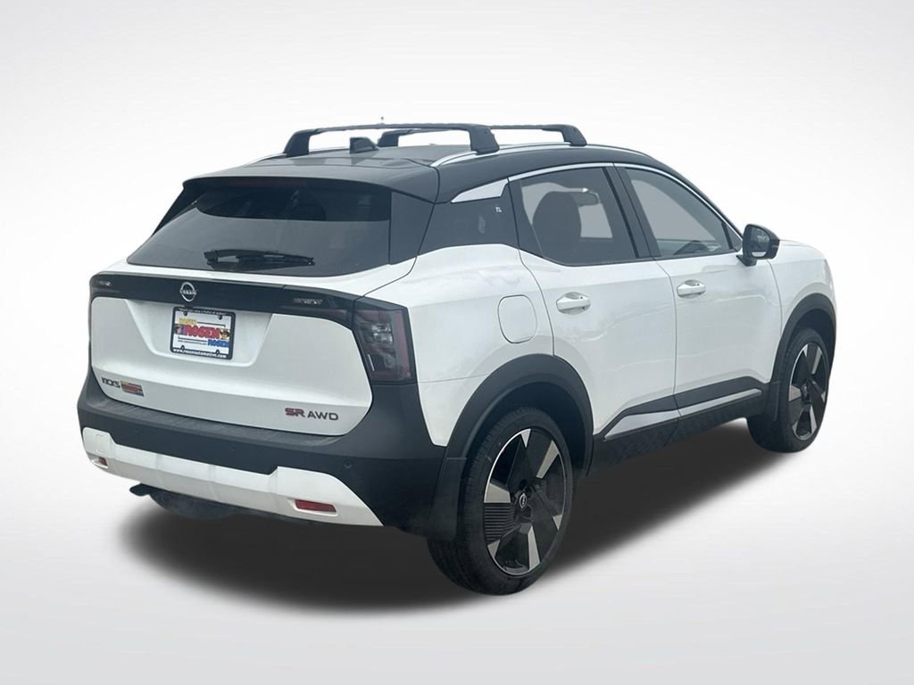 New 2026 Nissan Kicks SR w/ Cold Weather Package AWD/4WD image 5