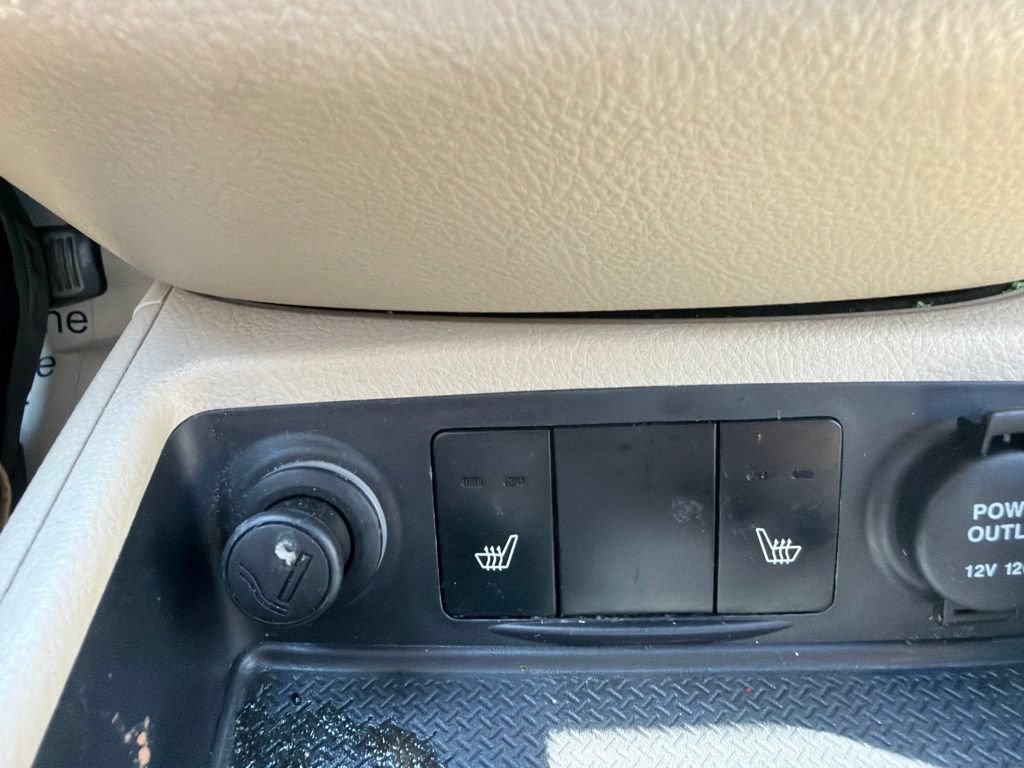 Used 2007 Hyundai Santa Fe SE FWD image 26