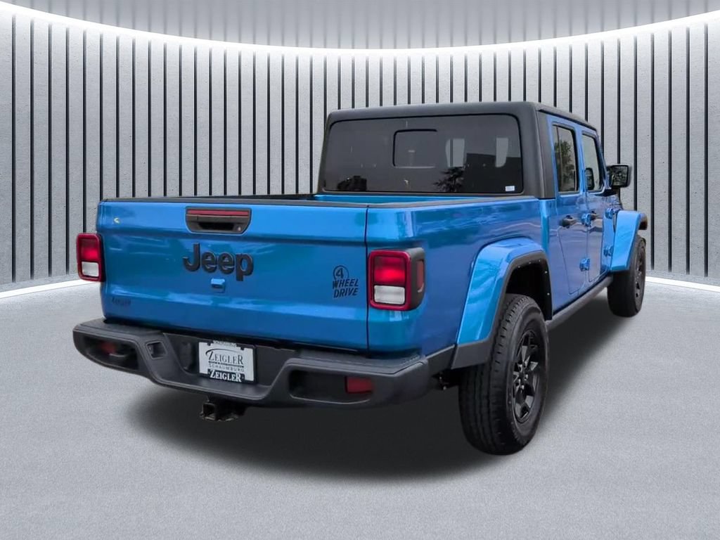Used 2022 Jeep Gladiator Sport AWD/4WD image 9