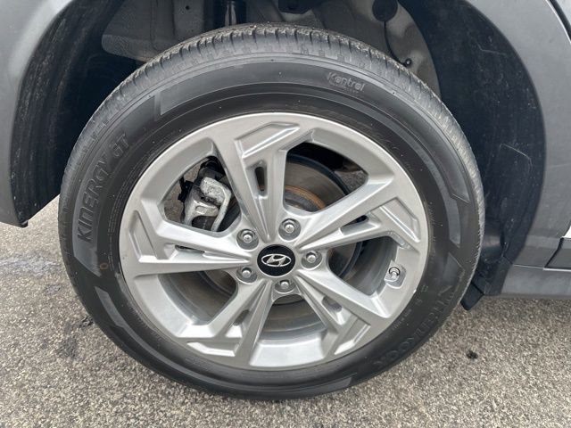 Used 2023 Hyundai Kona SEL w/ Convenience Package image 11