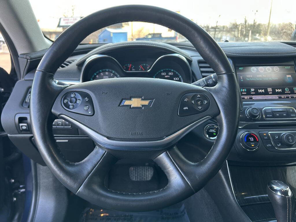 Used 2017 Chevrolet Impala Premier w/ Enhanced Convenience Package image 16