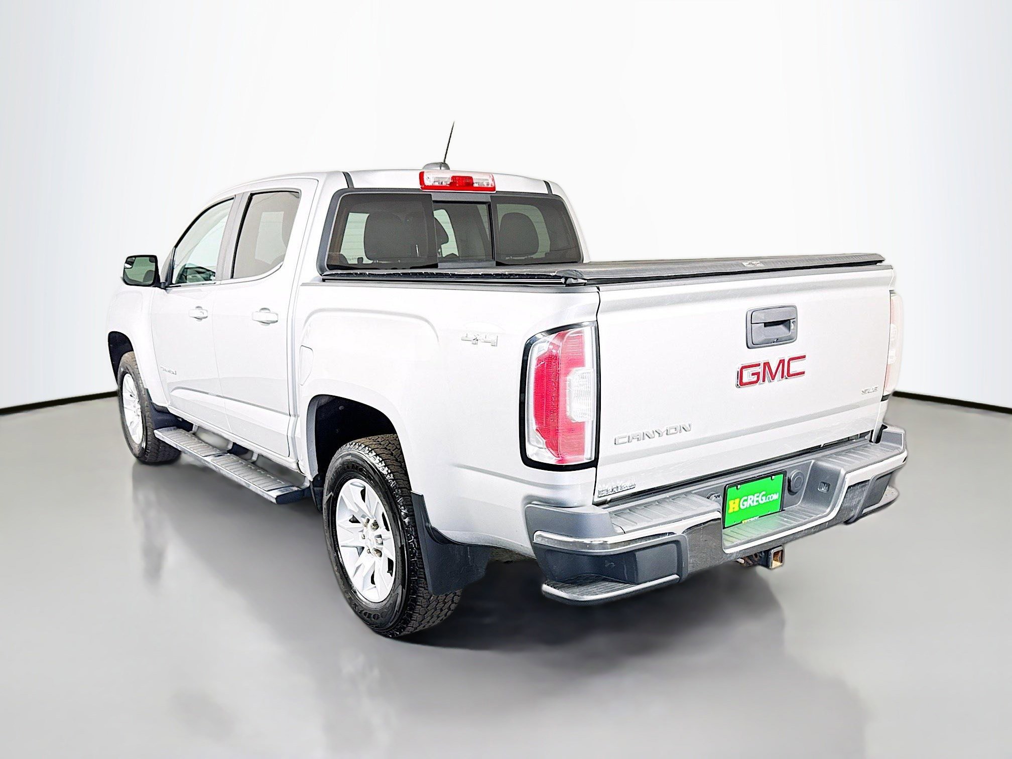 Used 2017 GMC Canyon SLE image 7