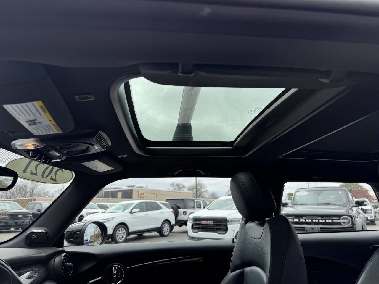 Used 2021 MINI Cooper S image 3