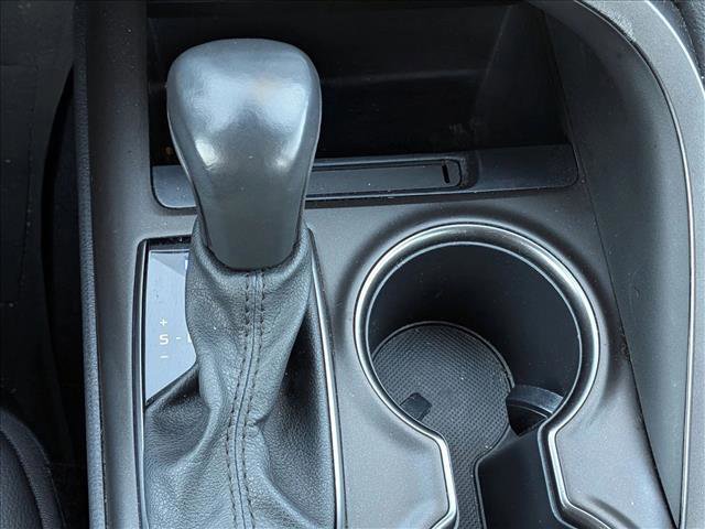 Used 2021 Toyota Camry SE image 12