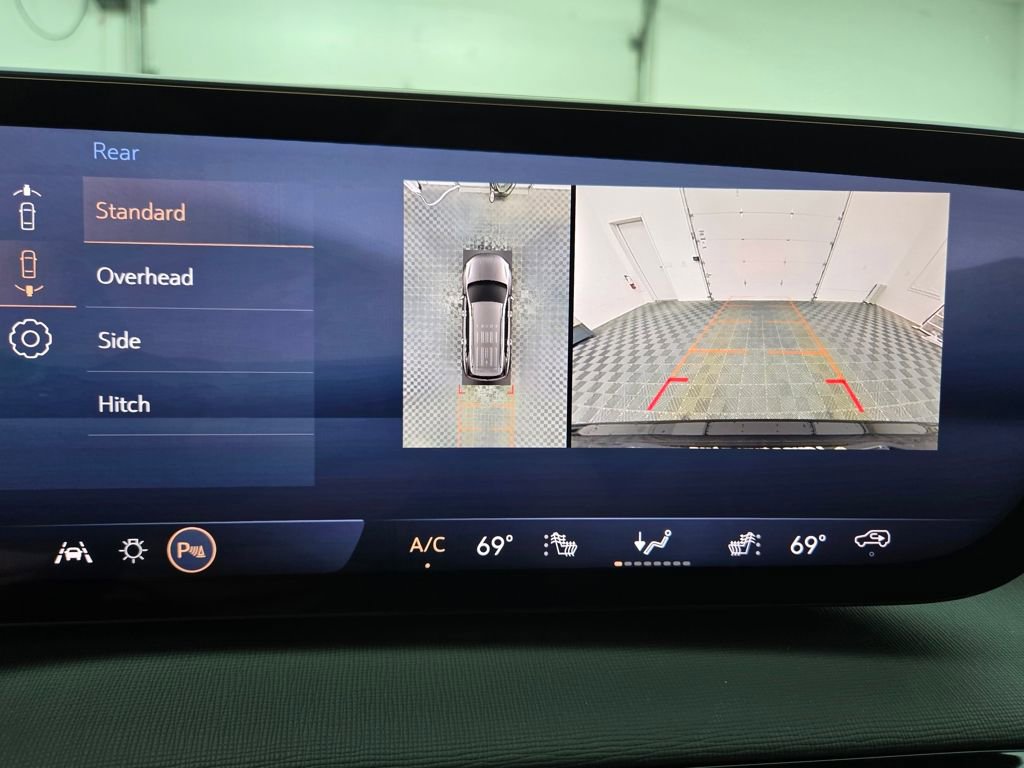 New 2026 Buick Enclave Sport Touring w/ Power Package image 3