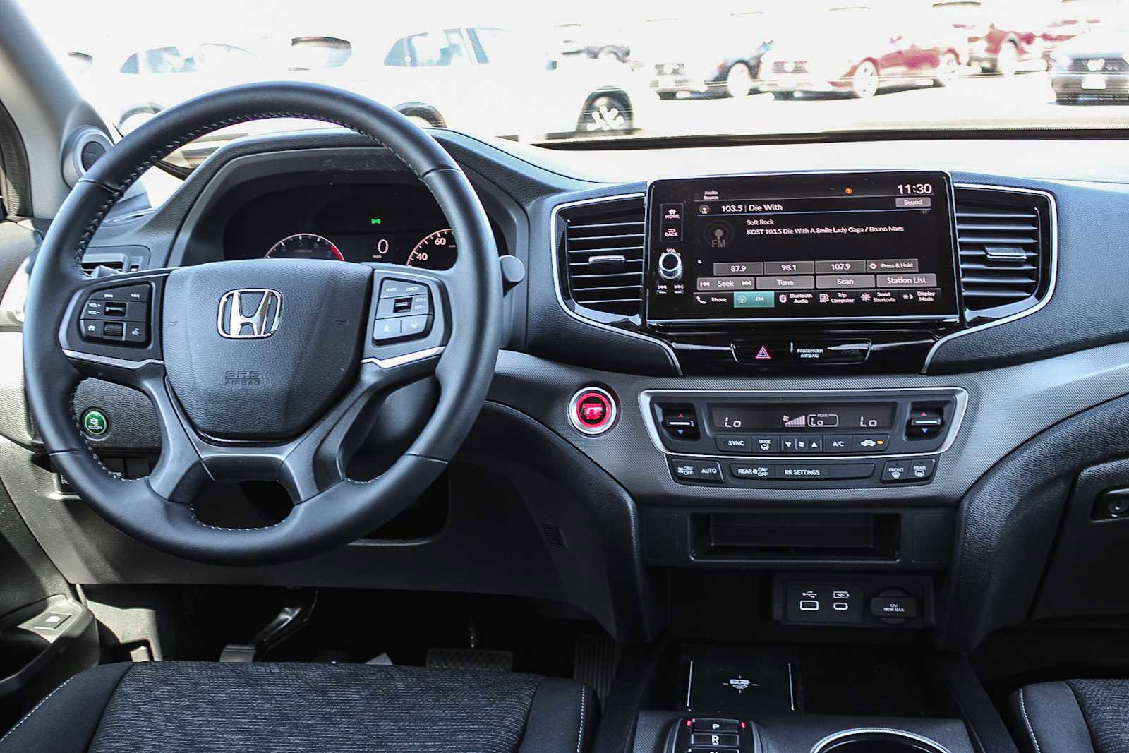 Used 2025 Honda Ridgeline Sport+ image 13