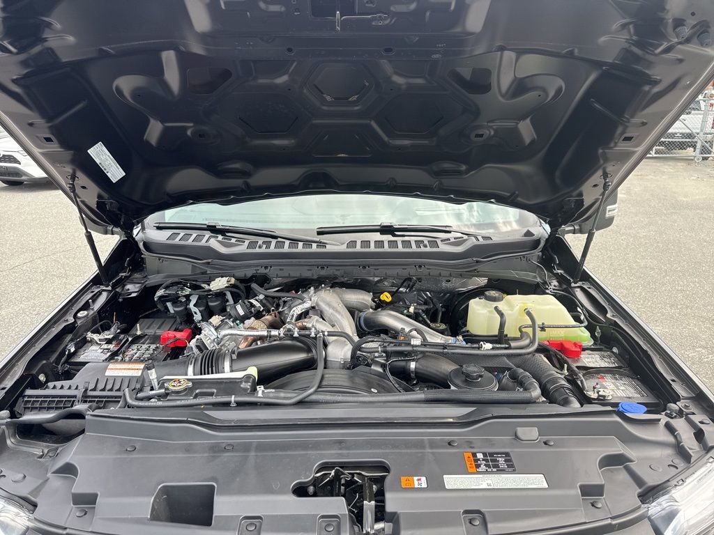 Used 2024 Ford F250 Lariat w/ Lariat Ultimate Package image 36