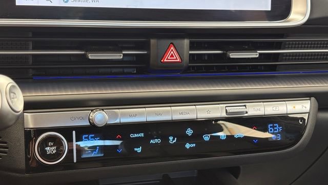 Used 2024 Hyundai Ioniq 6 SEL AWD/4WD image 39