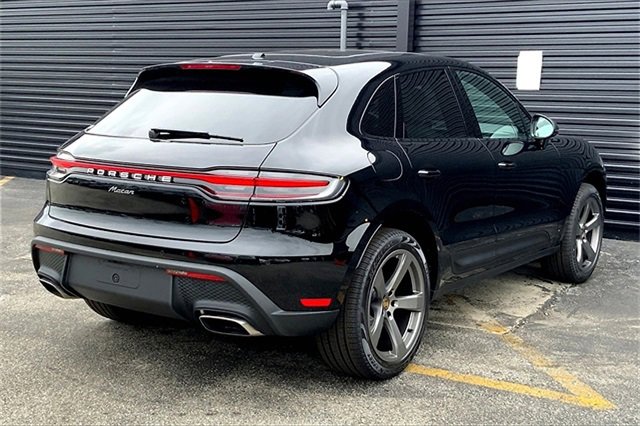 New 2025 Porsche Macan image 10