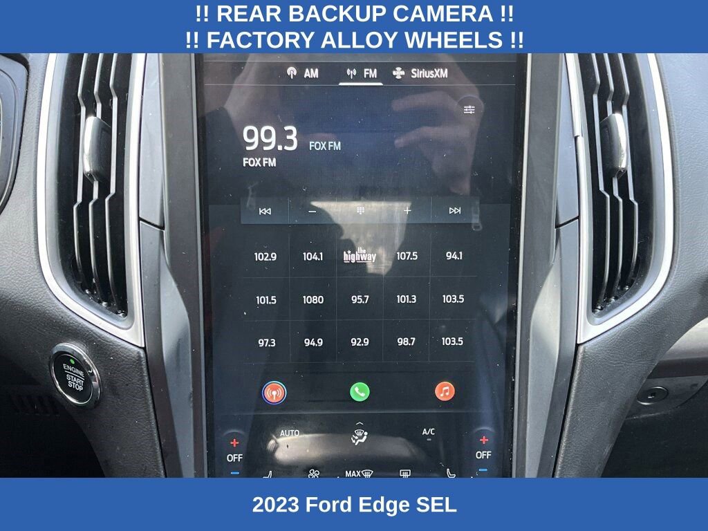 Used 2023 Ford Edge SEL image 4
