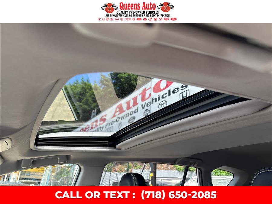 Used 2017 Toyota RAV4 Limited w/ All Weather Liner Package AWD/4WD image 25