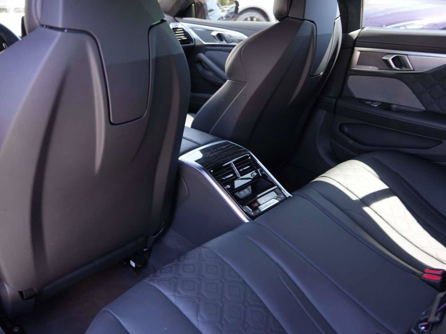 Used 2025 BMW M8 Competition w/ M Carbon Exterior Package AWD/4WD image 10
