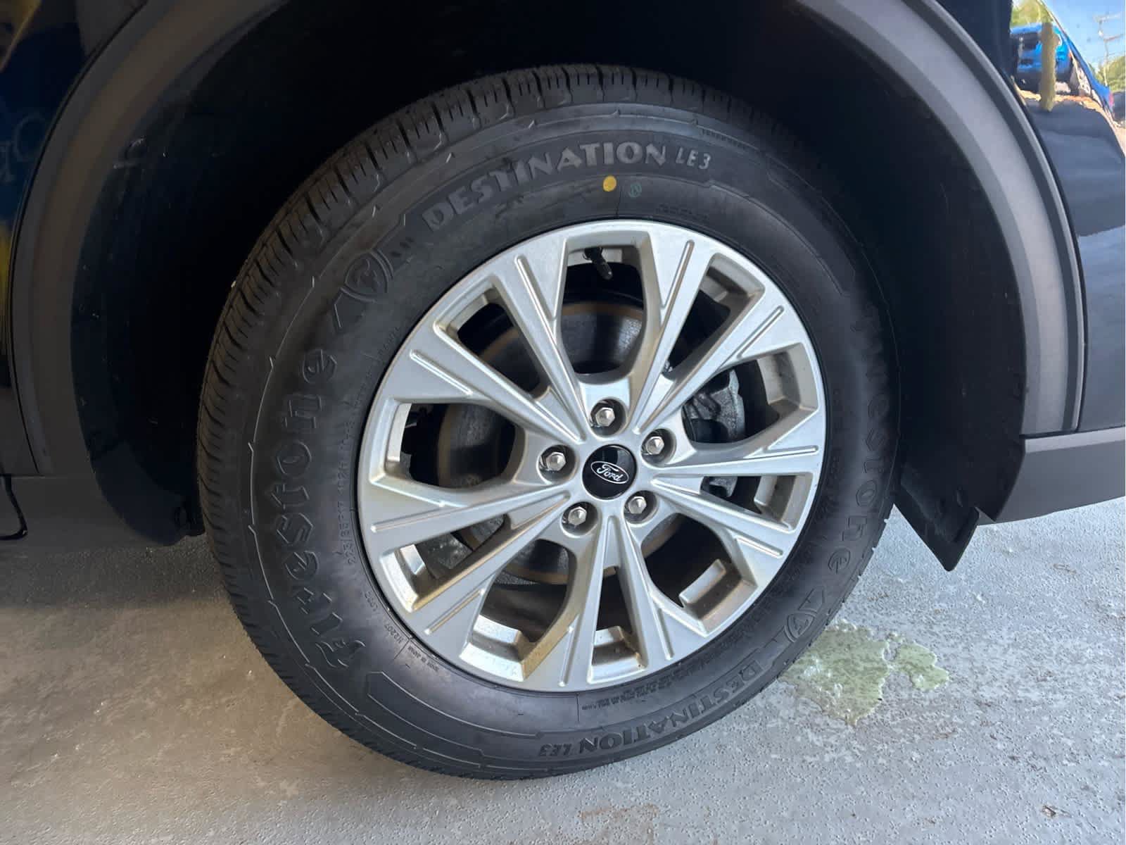 Certified 2023 Ford Escape Active AWD/4WD image 43
