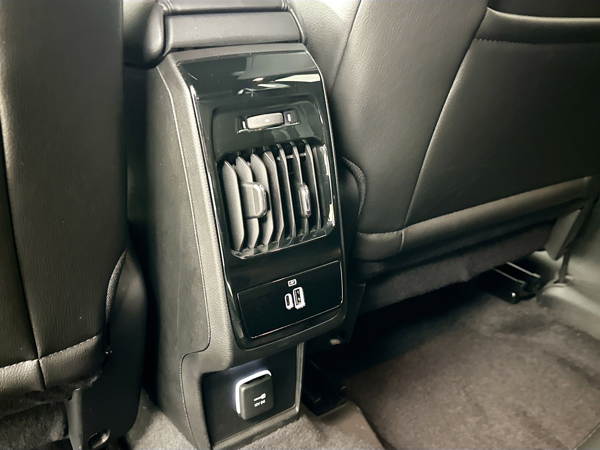 Certified 2023 Jeep Compass Latitude w/ Convenience Group AWD/4WD image 32