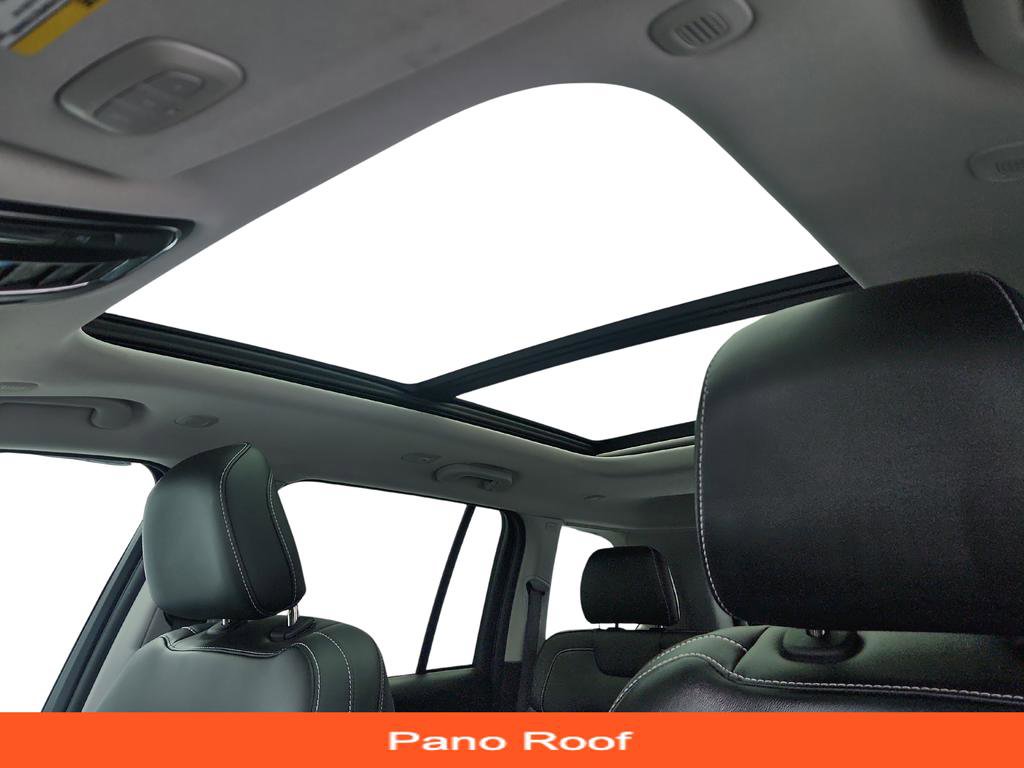 Used 2023 Jeep Grand Cherokee 4WD 4xe image 12