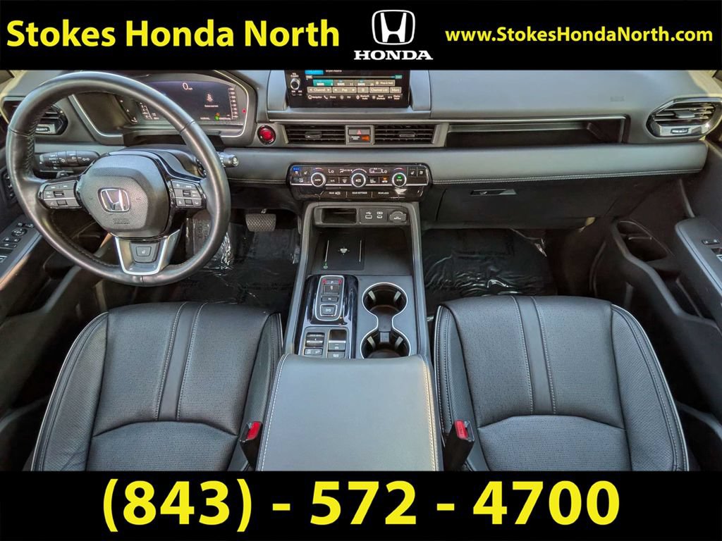 Used 2025 Honda Pilot Elite image 15